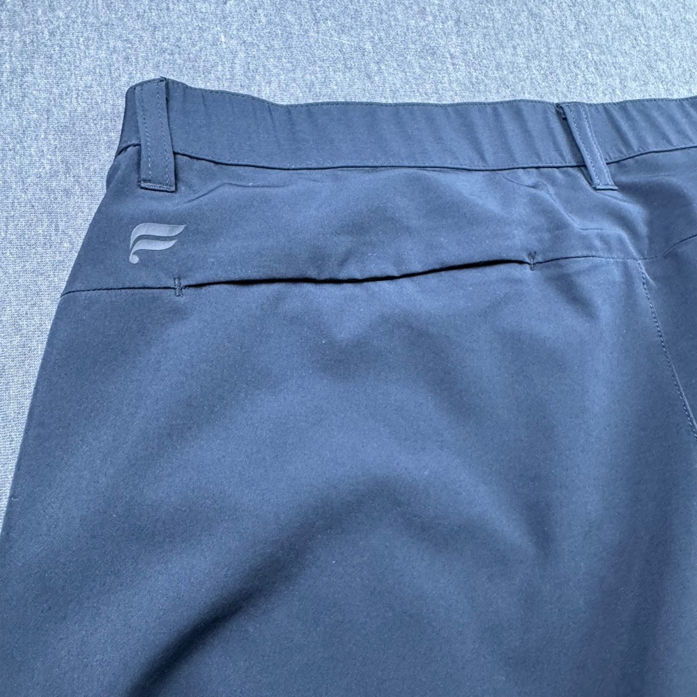 Fabletics Mens Light Grey Athleisure‎ Stretch Golf Pants Style PTX040675 Size L